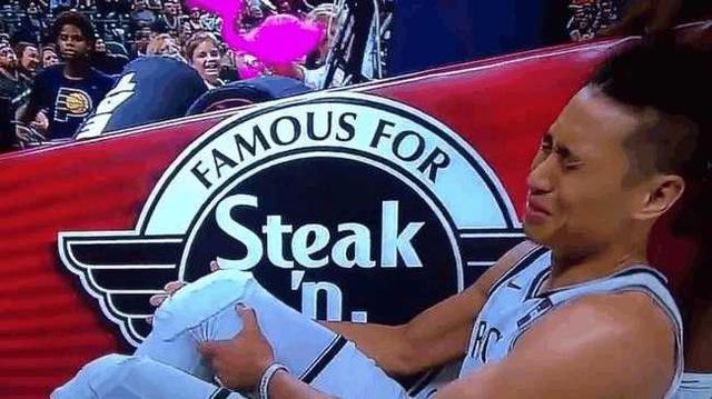 南宫体育官网- 谢菲尔德联铁卫受伤，恐缺席剩余赛季  